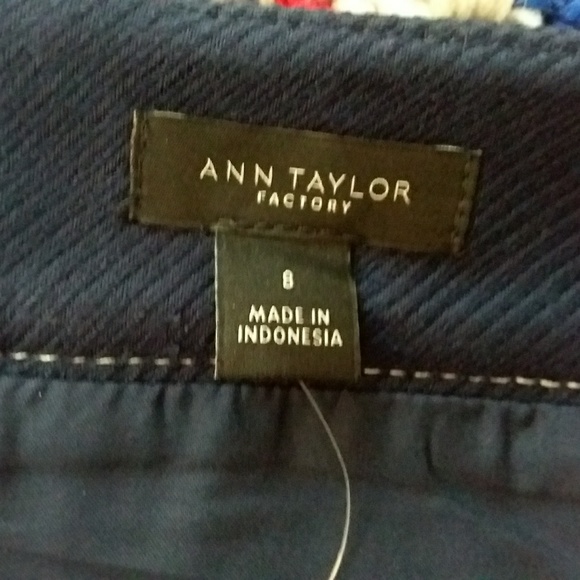 Ann Taylor Factory Women's Navy Blue Skirt  NWT. - Picture 7 of 8